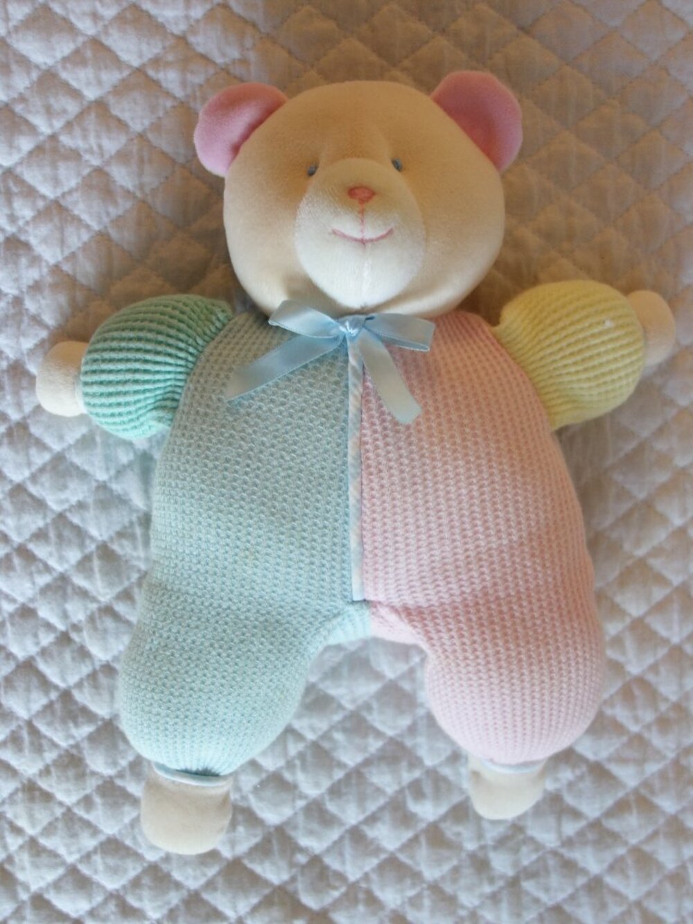 Vntg 1980’s EDEN Pastel Thermal Waffle Weave Pastel Bear Plush